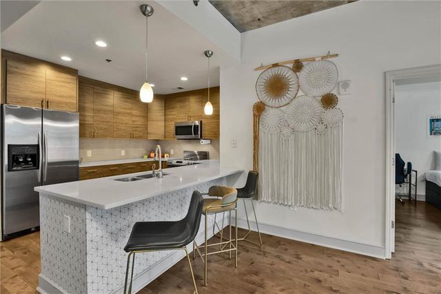 950 W Peachtree NW Street 701, Atlanta, GA 30309