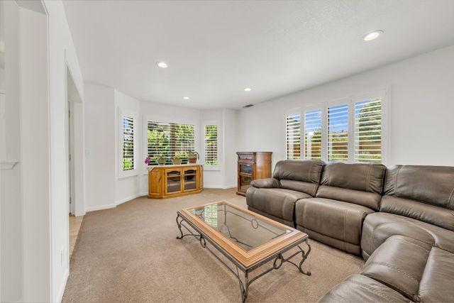 4614 Odessa Ct, Rocklin, CA 95677