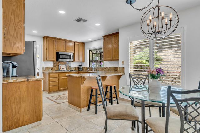 4614 Odessa Ct, Rocklin, CA 95677