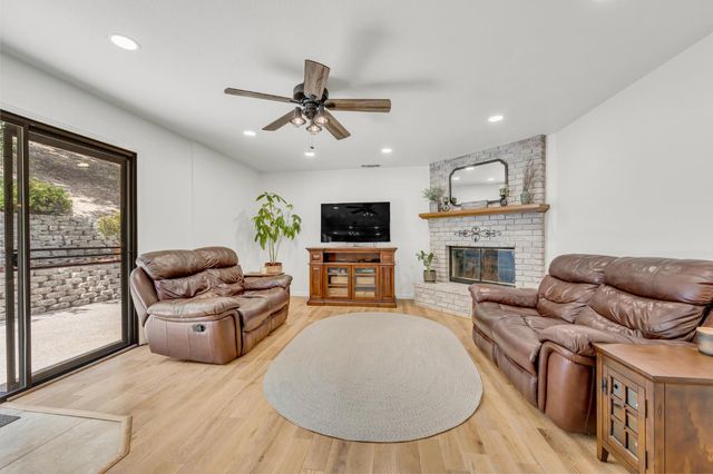 4614 Odessa Ct, Rocklin, CA 95677
