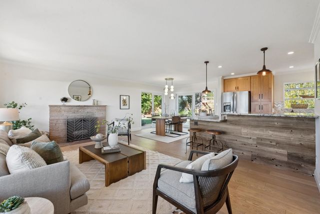 298 STANTONVILLE DRIVE, Oakland, CA 94619