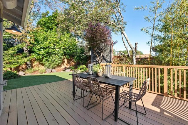 298 STANTONVILLE DRIVE, Oakland, CA 94619