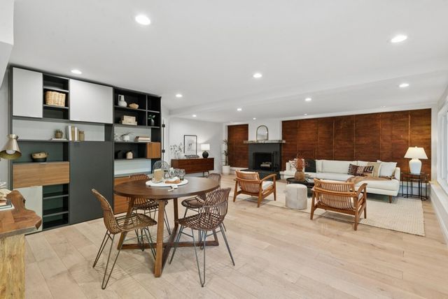 298 STANTONVILLE DRIVE, Oakland, CA 94619