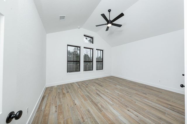 41406 Threadgill Way, Montgomery, TX 77316