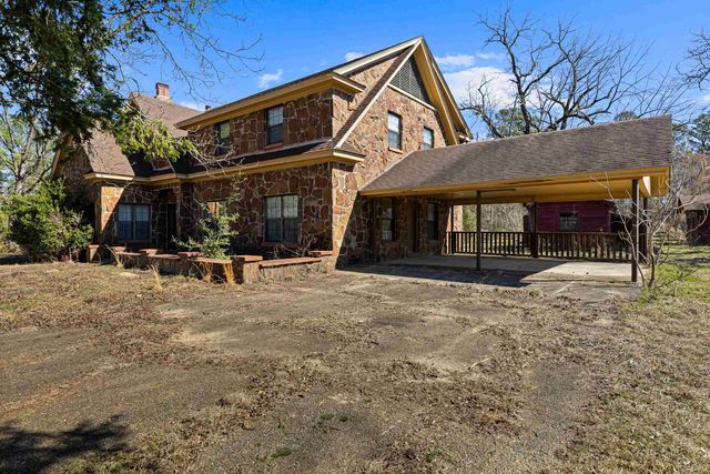 1231 Brown Rd, Longview, TX 75605