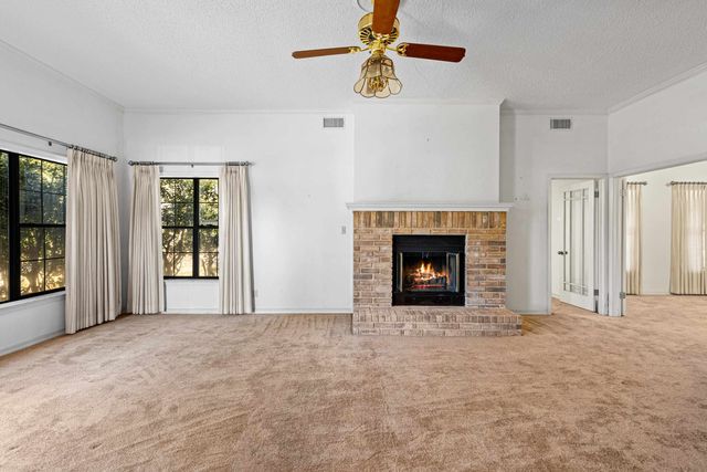 1231 Brown Rd, Longview, TX 75605