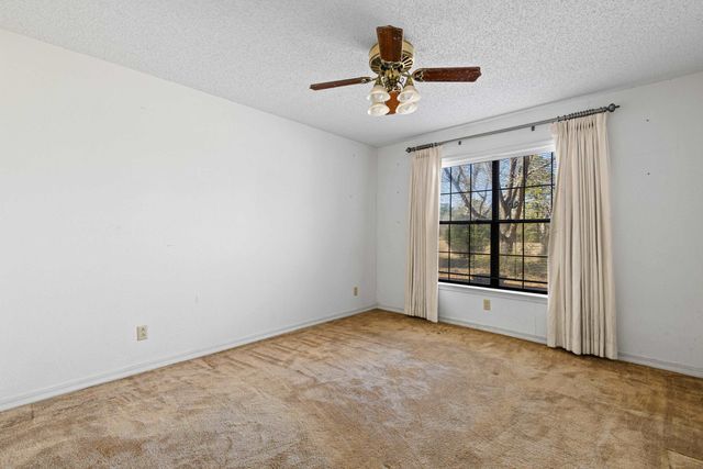 1231 Brown Rd, Longview, TX 75605