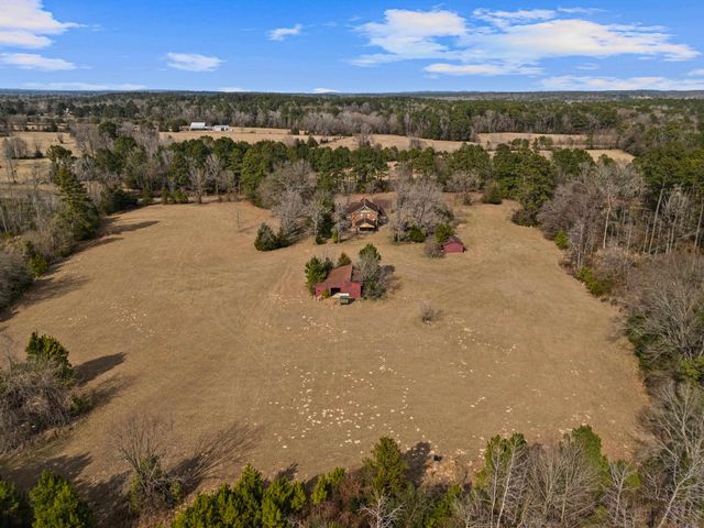 1231 Brown Rd, Longview, TX 75605