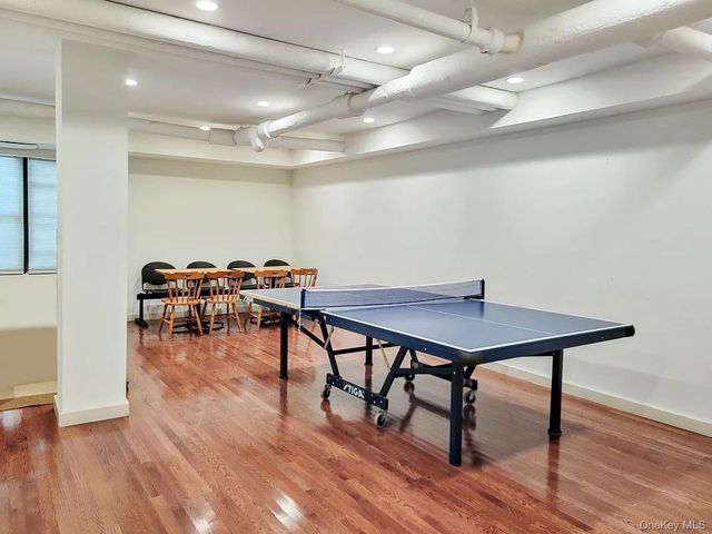 8710 51st Avenue 1N, Elmhurst, NY 11373