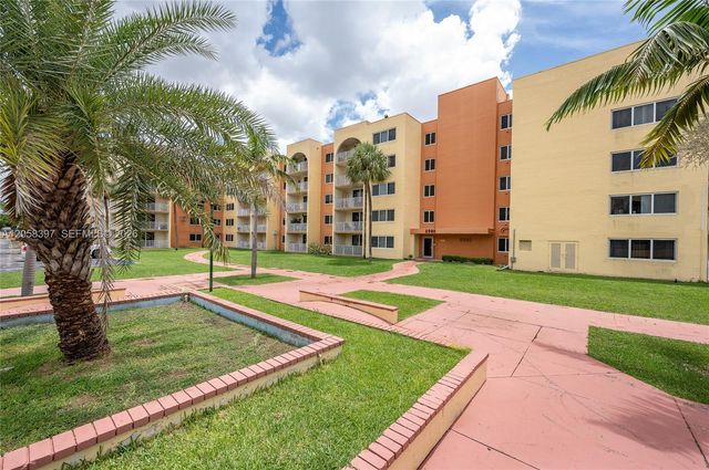 6980 NW 186th St 3-128A, Hialeah, FL 33015