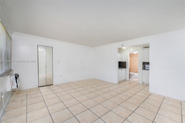 6980 NW 186th St 3-128A, Hialeah, FL 33015