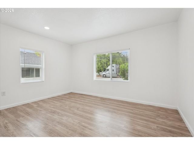 2824 Se 115TH Ave, Portland, OR 97266