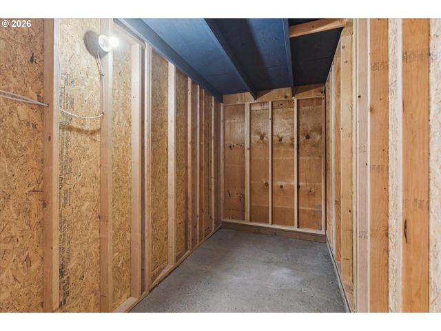 2824 Se 115TH Ave, Portland, OR 97266