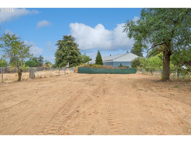 2824 Se 115TH Ave, Portland, OR 97266