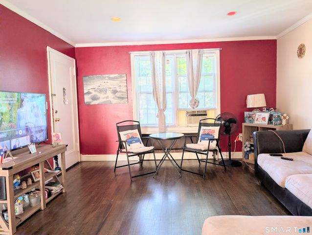 63 Mencel Circle C, Bridgeport, CT 06610