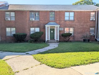 63 Mencel Circle C, Bridgeport, CT 06610