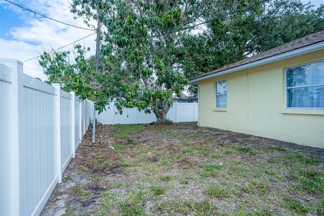 816 WABASH ROAD, Venice, FL 34293