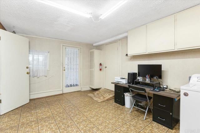 2735 Mission Village Dr, San Diego, CA 92123