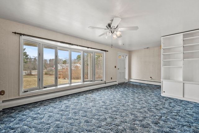 21 Esbjurn Dr, Rehoboth, MA 02769