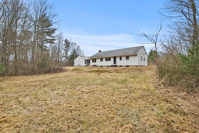 21 Esbjurn Dr, Rehoboth, MA 02769