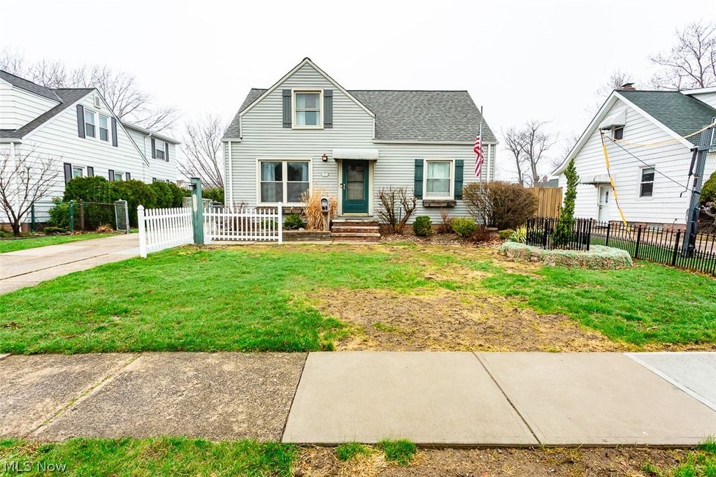 28855 Hazel Avenue, Wickliffe, OH 44092