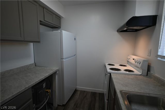 378 North 13th Street 378, Las Vegas, NV 89101