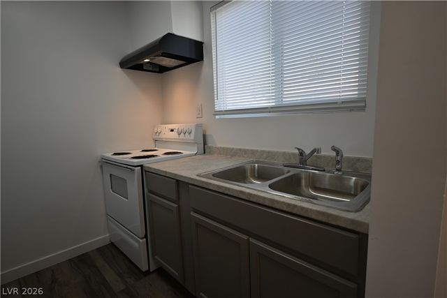 378 North 13th Street 378, Las Vegas, NV 89101
