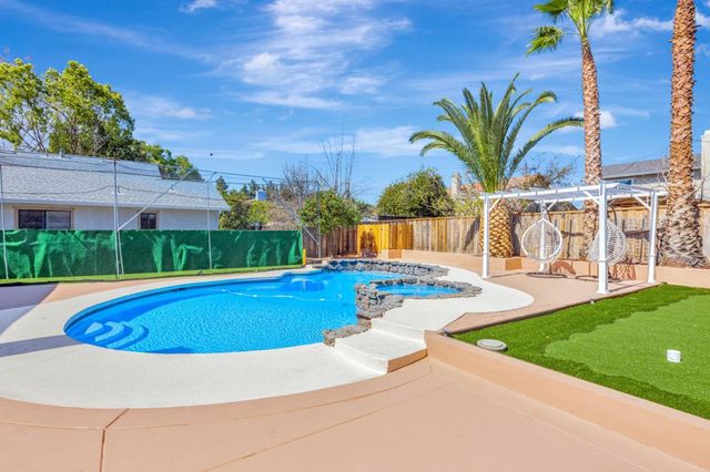 1513 Shinn Court, Fremont, CA 94536