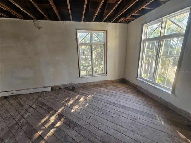 4503 W NORTH B STREET, Tampa, FL 33609