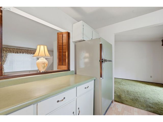 2162 Se KELLY Ave, Gresham, OR 97080