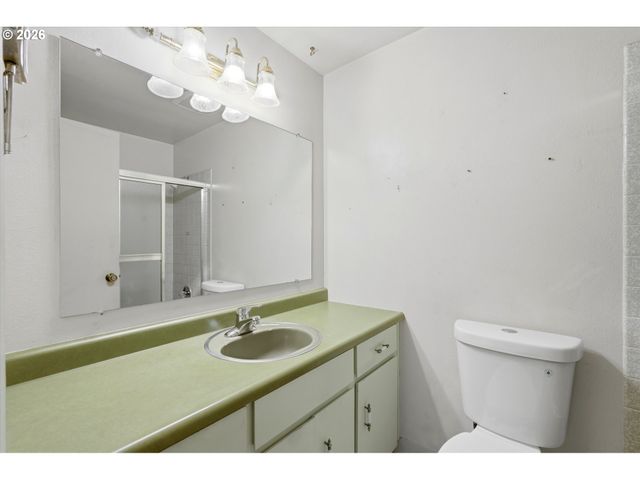 2162 Se KELLY Ave, Gresham, OR 97080