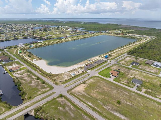 3836 NW 43rd PL, Cape Coral, FL 33993