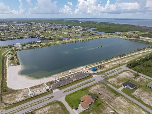 3836 NW 43rd PL, Cape Coral, FL 33993