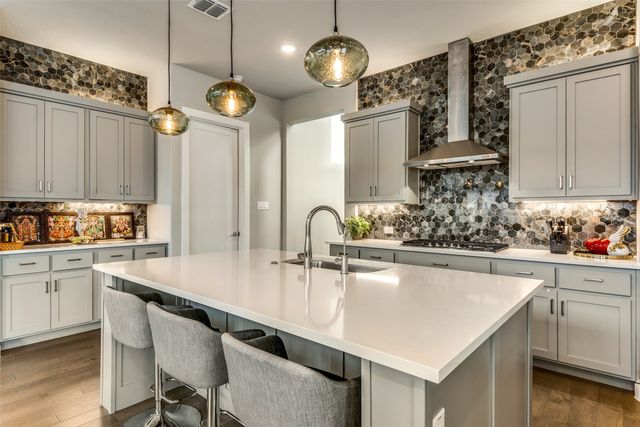 3528 Hollow Pine Drive, Frisco, TX 75033