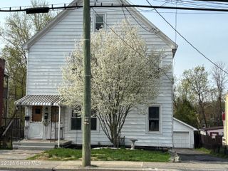 249 Saratoga Avenue, Mechanicville, NY 12118