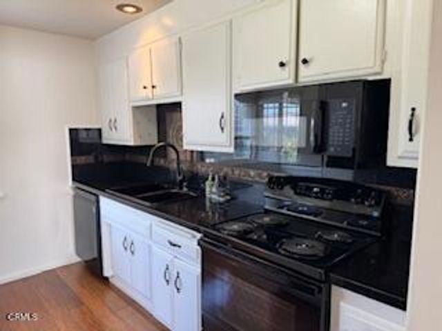 137 E Garden Green, Port Hueneme, CA 93041