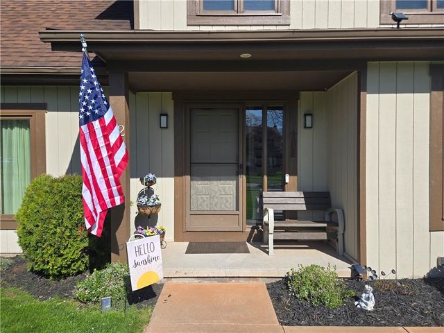 82 Mill Run Drive, Greece, NY 14626