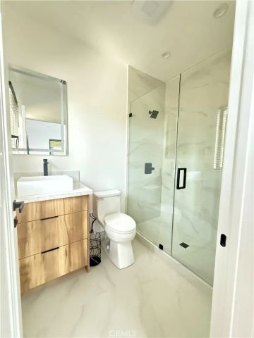 6148 Lederer Avenue, Woodland Hills, CA 91367