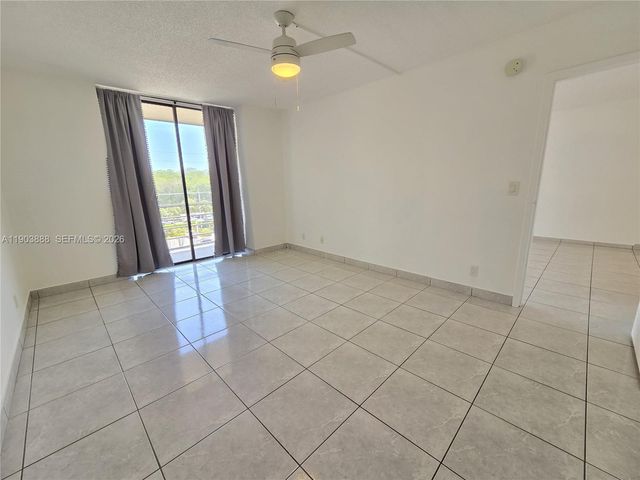 2821 N Miami Beach Boulevard 5O, North Miami Beach, FL 33160
