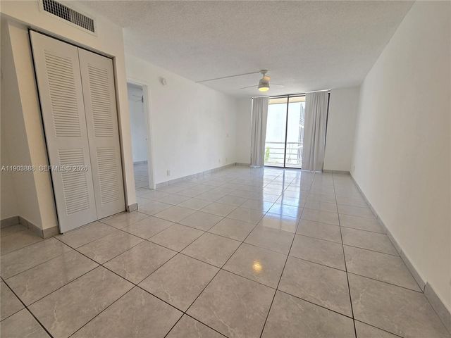 2821 N Miami Beach Boulevard 5O, North Miami Beach, FL 33160