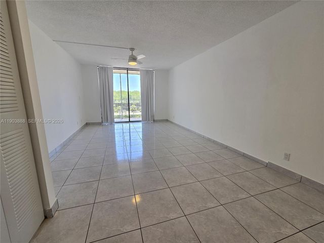 2821 N Miami Beach Boulevard 5O, North Miami Beach, FL 33160