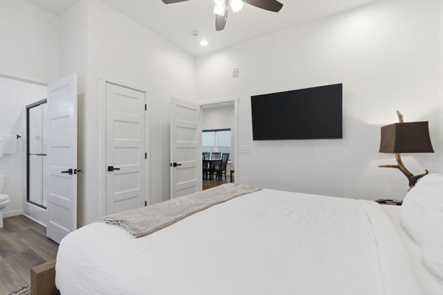 395 Majestic Drive, Branson, MO 65616