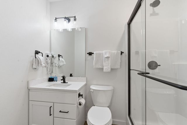 395 Majestic Drive, Branson, MO 65616