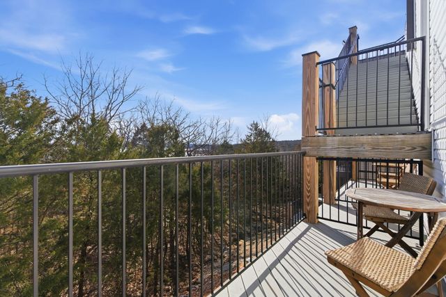 395 Majestic Drive, Branson, MO 65616