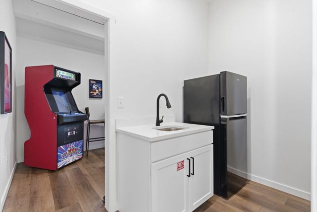 395 Majestic Drive, Branson, MO 65616