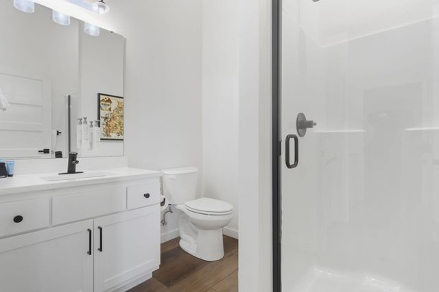 395 Majestic Drive, Branson, MO 65616