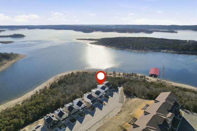 395 Majestic Drive, Branson, MO 65616