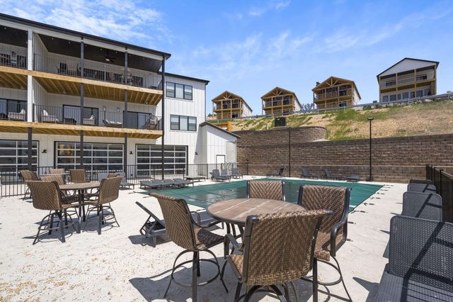 395 Majestic Drive, Branson, MO 65616