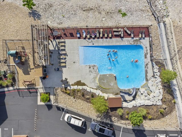 395 Majestic Drive, Branson, MO 65616