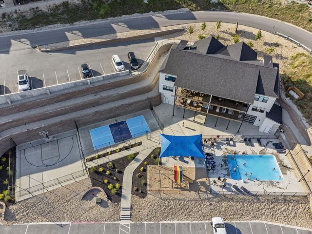 395 Majestic Drive, Branson, MO 65616